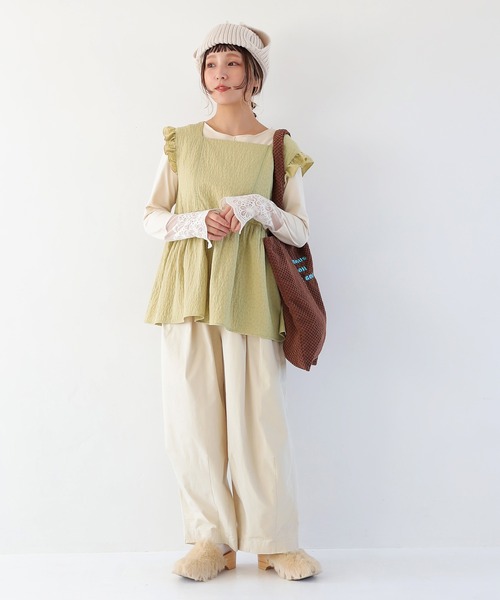 Crisp（クリスプ）の「フラワーエンボスフリルタンク（シャツ/ブラウス・レディース・グリーン/アイボリー・FREE）」の16枚目の写真