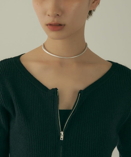 GOLDY（ゴールディ）の「【GOLDY】アーチ ライン バック ロング ネックレス / 3230908（ネックレス・レディース・シルバー/ゴールド/ゴールド系その他2/シルバー系その他・FREE）」の2枚目の写真