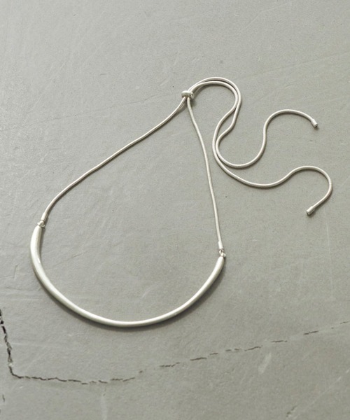 GOLDY（ゴールディ）の「【GOLDY】アーチ ライン バック ロング ネックレス / 3230908（ネックレス・レディース・シルバー/ゴールド/ゴールド系その他2/シルバー系その他・FREE）」の9枚目の写真