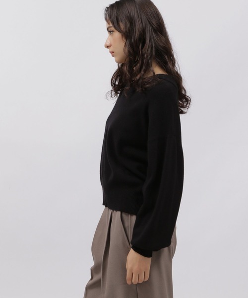 LAKOLE(ラコレ)の「12ゲージ/Vネックニットプルオーバー / 989153(ニット/セーター・レディース・ブラック/オフホワイト/グレー/マスタード・SMALL/MEDIUM)」の16枚目の写真