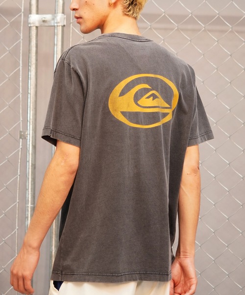 Quiksilver（クイックシルバー）の「QUIKSILVER/クイックシルバー サターンロゴ ST バックプリント QST241012（Tシャツ/カットソー・メンズ・スミクロ/ホワイト/ブルーグリーン・M/L）」の2枚目の写真