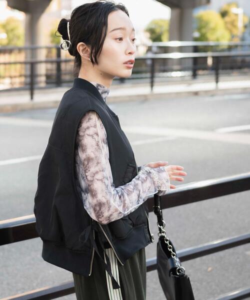 WEGO(ウィゴー)の「WEGO/ショートMA-1ベスト(ベスト・レディース・ブラック/カーキ・FREE)」の10枚目の写真