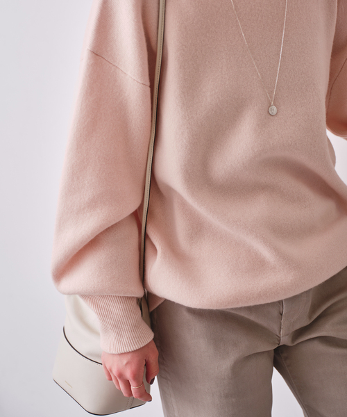 Spick & Span（スピックアンドスパン）の「BODHI Higuchi x Sカシミヤ