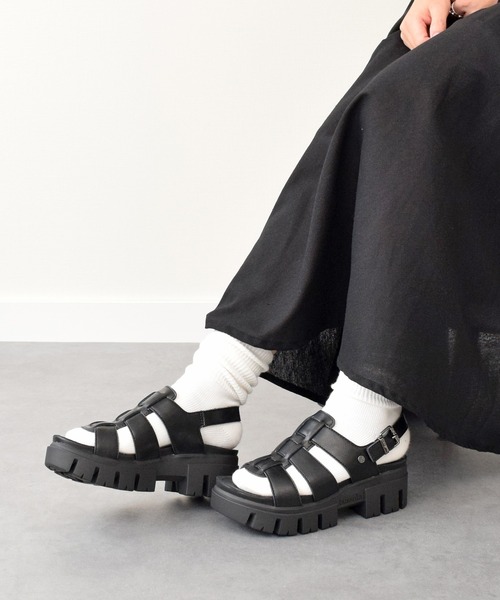 Bussola（ブソラ）の「【bussola】厚底ボリュームソールグルカサンダル(945709)（サンダル・レディース・ブラック/ライトベージュ・38/37/36/35）」の3枚目の写真