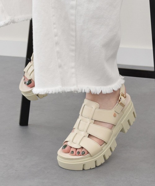 Bussola（ブソラ）の「【bussola】厚底ボリュームソールグルカサンダル(945709)（サンダル・レディース・ブラック/ライトベージュ・38/37/36/35）」の5枚目の写真