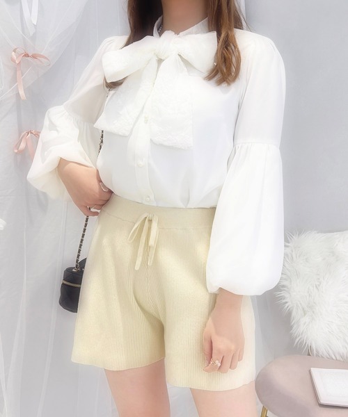 apres jour(アプレジュール)の「French girly collection リボン付きショートパンツ【ZOZOTOWN限定アイテム】(その他パンツ・レディース・ブラック/グレー/アイボリー・フリー/X-LARGE)」の4枚目の写真