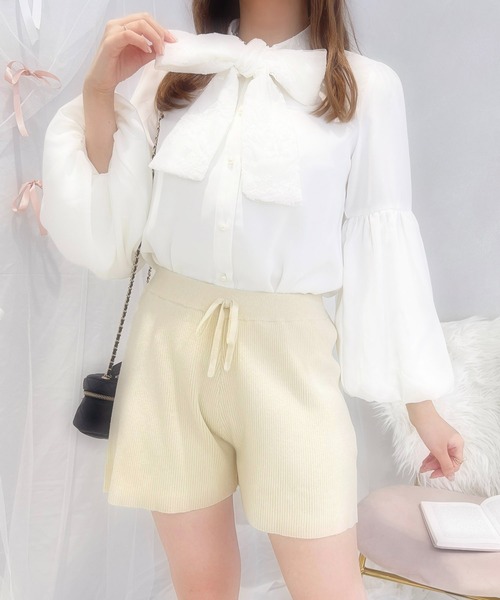 apres jour(アプレジュール)の「French girly collection リボン付きショートパンツ【ZOZOTOWN限定アイテム】(その他パンツ・レディース・ブラック/グレー/アイボリー・フリー/X-LARGE)」の5枚目の写真