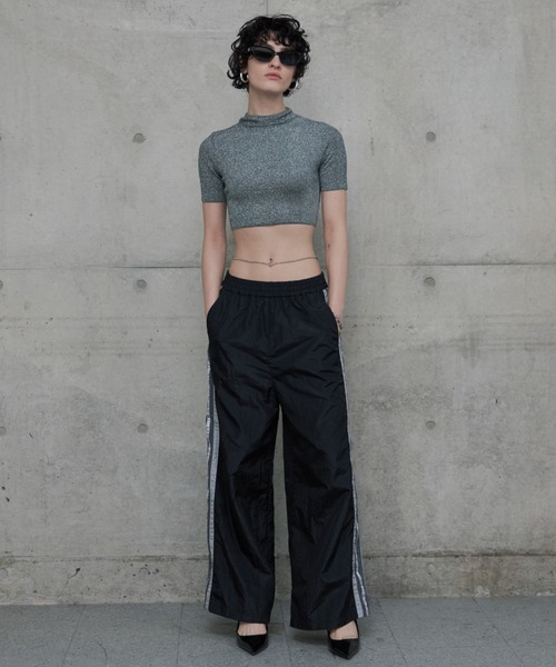 JOSE MOON(ジョゼムーン)の「GLITTER CROP KNIT/グリッタークロップニット(ニット/セーター・レディース・ブラック/グレー/シルバー・FREE)」の11枚目の写真