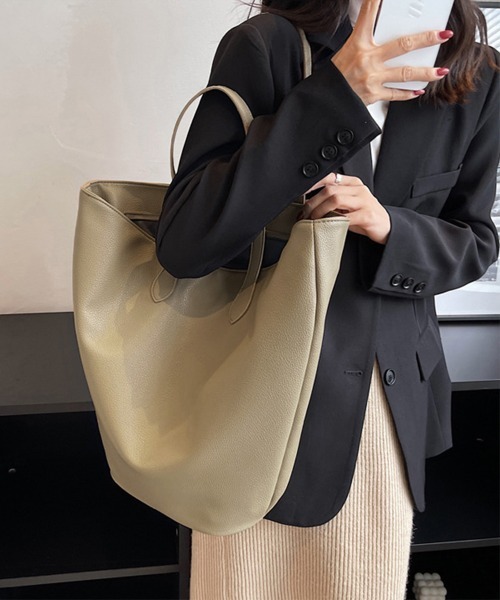 Miniministore(ミニミニストア)の「PUレザートートバッグ 大容量 レトロ(トートバッグ・レディース・キャメル/ダークベージュ/モカ/ブラック/ブラウン/アイボリー/ブラック系・FREE)」の19枚目の写真