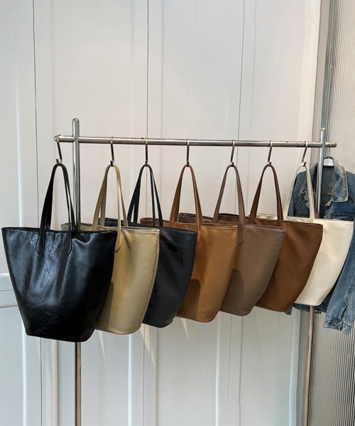 Miniministore(ミニミニストア)の「PUレザートートバッグ 大容量 レトロ(トートバッグ・レディース・キャメル/ダークベージュ/モカ/ブラック/ブラウン/アイボリー/ブラック系・FREE)」の17枚目の写真