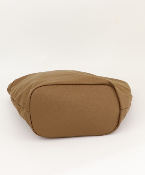 Miniministore(ミニミニストア)の「PUレザートートバッグ 大容量 レトロ(トートバッグ・レディース・キャメル/ダークベージュ/モカ/ブラック/ブラウン/アイボリー/ブラック系・FREE)」の10枚目の写真