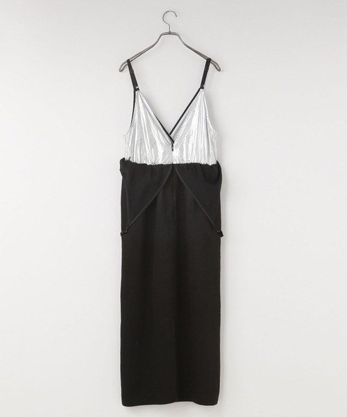 yuw(ユウ)の「レイヤードキャミワンピース 115198(ワンピース・レディース・グレー/ブラック・FREE)」の10枚目の写真