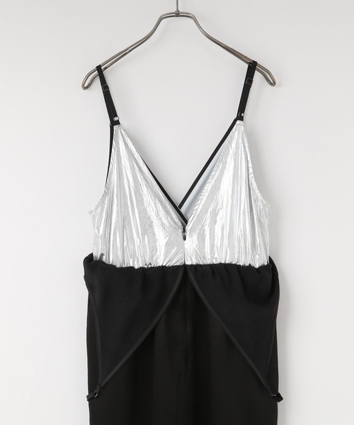 yuw(ユウ)の「レイヤードキャミワンピース 115198(ワンピース・レディース・グレー/ブラック・FREE)」の9枚目の写真