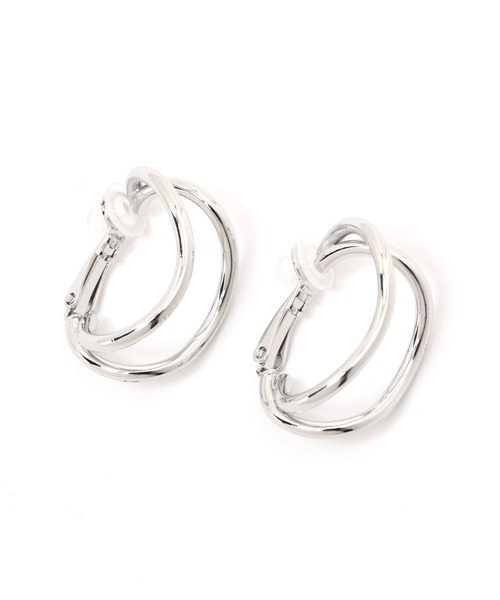 LAKOLE（ラコレ）の「ねじれフープイヤリング2 / 114064（イヤリング・レディース・その他2/その他1・FREE）」の2枚目の写真