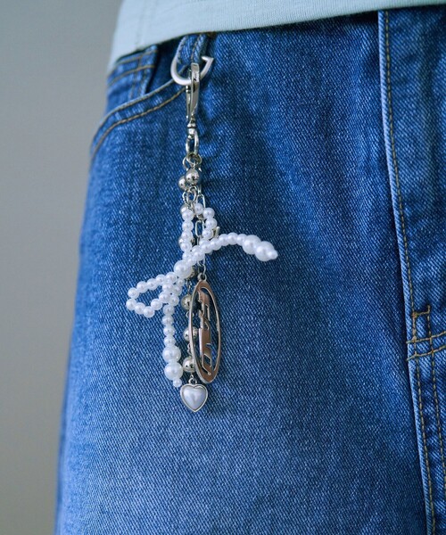 FREAK'S STORE（フリークスストア）の「FAD/エフエーディー 【限定展開】PEARL RIBBON KEYRING/ パールリボンキーリング（キーホルダー・レディース・その他9・ﾌﾘ-）」の6枚目の写真