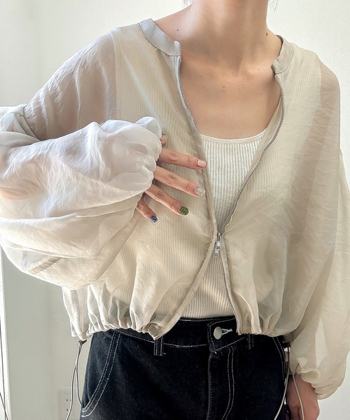 JUNOAH（ジュノア）の「ダブルジップシアーブルゾン（ブルゾン・レディース・ブラック/クリーム/グレイッシュベージュ・LARGE/MEDIUM/X-LARGE）」の12枚目の写真