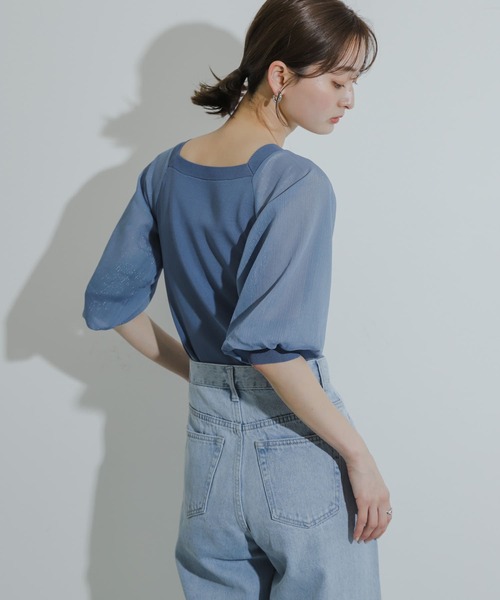 HEYUMM（ヘユム）の「シアーボリュームスリーブセーター(5分袖)（ニット/セーター・レディース・ブラック/オレンジ/ライトブルー・ONE）」の21枚目の写真