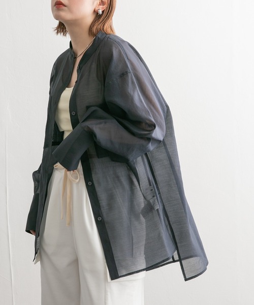 KBF（ケイビーエフ）の「ドルマンシアーシャツ（シャツ/ブラウス・レディース・アイボリー/バーガンディー/ネイビー・ONE）」の2枚目の写真