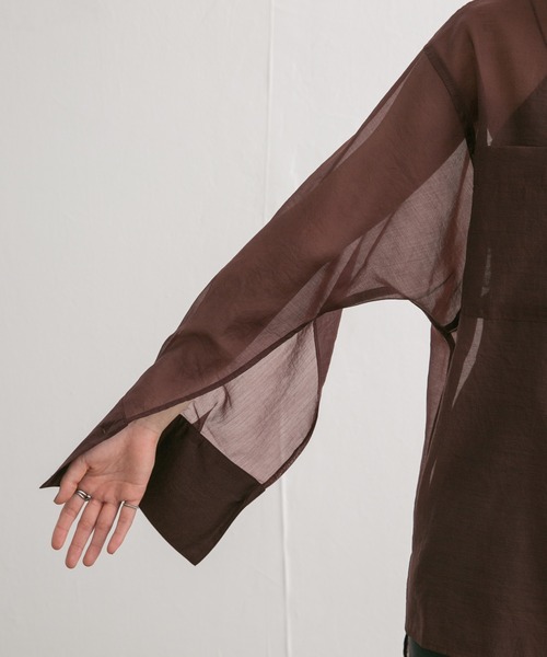 KBF（ケイビーエフ）の「ドルマンシアーシャツ（シャツ/ブラウス・レディース・アイボリー/バーガンディー/ネイビー・ONE）」の13枚目の写真