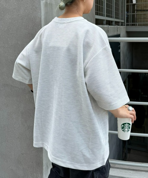 CIAOPANIC TYPY(チャオパニックティピー)の「テックワッフルリンガーTee(Tシャツ/カットソー・メンズ・チャコールグレー/ライトグレー/カーキ/オレンジ・MEDIUM/LARGE)」の16枚目の写真