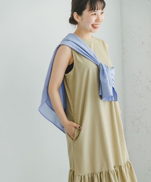 ITEMS URBANRESEARCH（アイテムズ アーバンリサーチ）の「リネンノースリーブワンピース（ワンピース・レディース・グリーン/ブラック/ベージュ・FREE）」の4枚目の写真