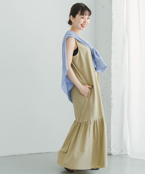 ITEMS URBANRESEARCH（アイテムズ アーバンリサーチ）の「リネンノースリーブワンピース（ワンピース・レディース・グリーン/ブラック/ベージュ・FREE）」の9枚目の写真