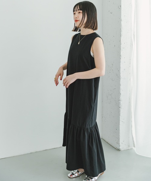 ITEMS URBANRESEARCH（アイテムズ アーバンリサーチ）の「リネンノースリーブワンピース（ワンピース・レディース・グリーン/ブラック/ベージュ・FREE）」の17枚目の写真