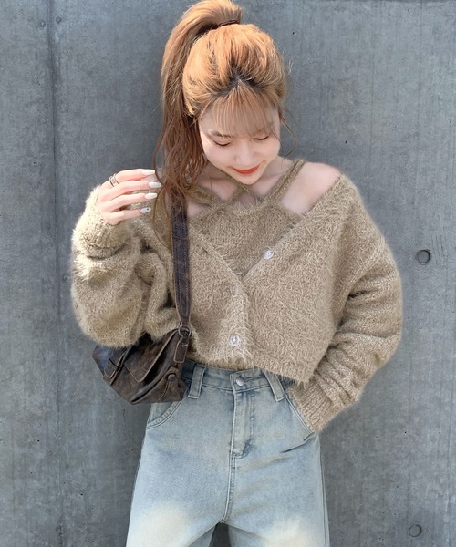 mily bilet(ミウィビレット)の「【mily bilet】冬も抜かりない女子コーデに!チョーカーニットキャミ使いメランジニットアンサンブル(カーディガン/ボレロ・レディース・チャコールグレー/ピンク/ベージュ・MEDIUM/X-LARGE/LARGE/SMALL)」の9枚目の写真