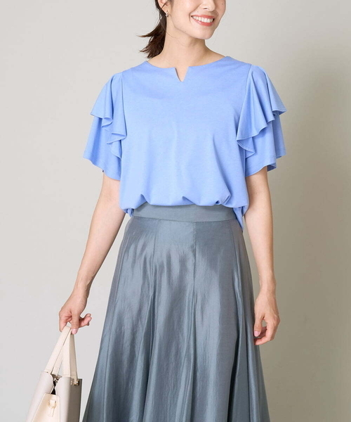 a.v.v(アーヴェヴェ)の「【接触冷感/UVカット】ラッフルフレアスリーブトップス(Tシャツ/カットソー・レディース・ブラック/ライトグレー/ダークインディゴブルー・34/38/36/42/40)」の3枚目の写真