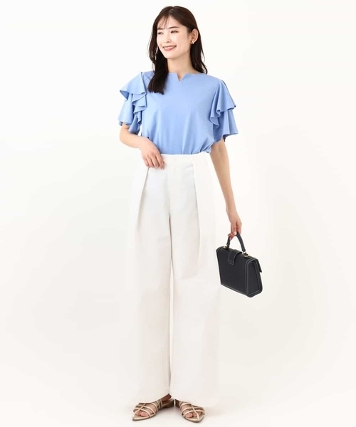 a.v.v(アーヴェヴェ)の「【接触冷感/UVカット】ラッフルフレアスリーブトップス(Tシャツ/カットソー・レディース・ブラック/ライトグレー/ダークインディゴブルー・34/38/36/42/40)」の4枚目の写真