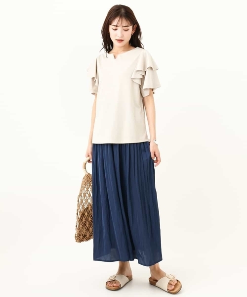 a.v.v(アーヴェヴェ)の「【接触冷感/UVカット】ラッフルフレアスリーブトップス(Tシャツ/カットソー・レディース・ブラック/ライトグレー/ダークインディゴブルー・34/38/36/42/40)」の12枚目の写真