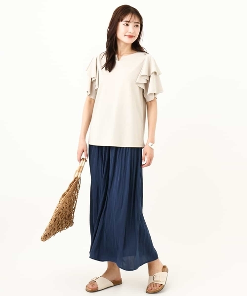 a.v.v(アーヴェヴェ)の「【接触冷感/UVカット】ラッフルフレアスリーブトップス(Tシャツ/カットソー・レディース・ブラック/ライトグレー/ダークインディゴブルー・34/38/36/42/40)」の13枚目の写真