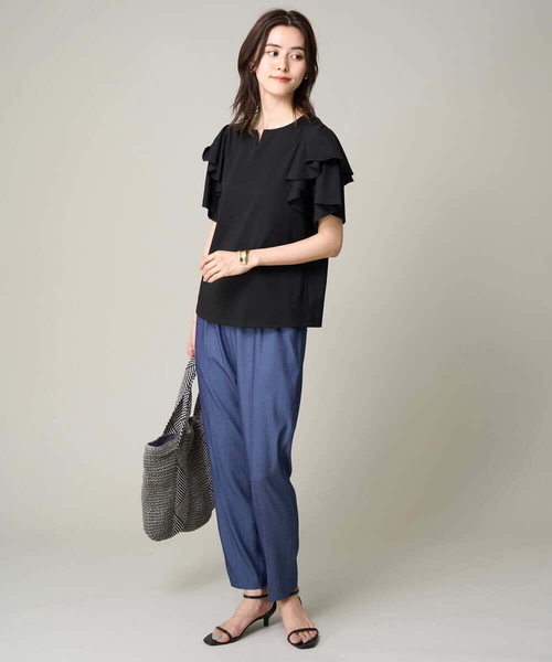 a.v.v(アーヴェヴェ)の「【接触冷感/UVカット】ラッフルフレアスリーブトップス(Tシャツ/カットソー・レディース・ブラック/ライトグレー/ダークインディゴブルー・34/38/36/42/40)」の17枚目の写真