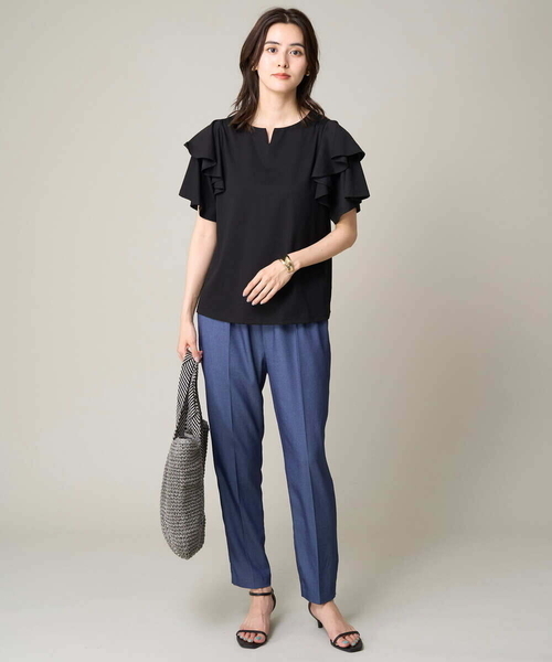 a.v.v(アーヴェヴェ)の「【接触冷感/UVカット】ラッフルフレアスリーブトップス(Tシャツ/カットソー・レディース・ブラック/ライトグレー/ダークインディゴブルー・34/38/36/42/40)」の18枚目の写真