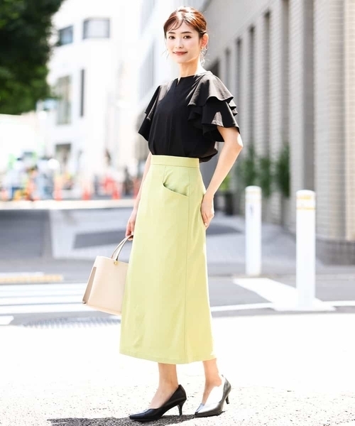 a.v.v(アーヴェヴェ)の「【接触冷感/UVカット】ラッフルフレアスリーブトップス(Tシャツ/カットソー・レディース・ブラック/ライトグレー/ダークインディゴブルー・34/38/36/42/40)」の22枚目の写真