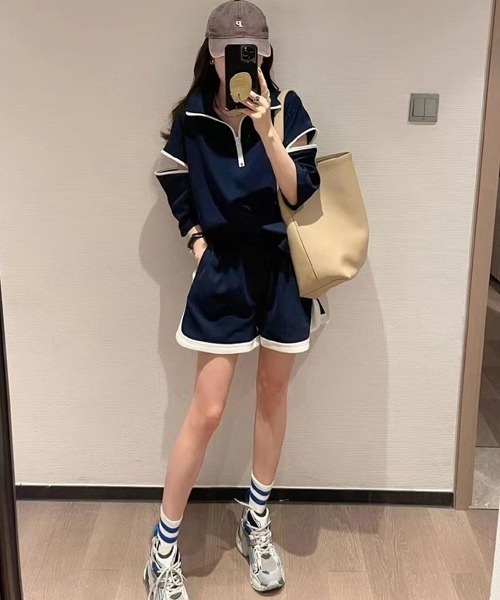 TONE SELECT WEAR(トーンセレクトウェア)の「【URGE:】袖開き ハーフジップ 上下 セットアップ(セットアップ・レディース・ネイビー/ベージュ・X-LARGE/LARGE/MEDIUM)」の7枚目の写真