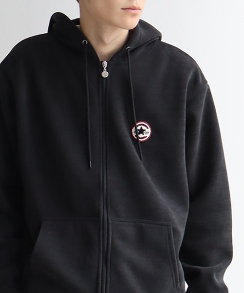 CONVERSE(コンバース)の「【CONVERSE/コンバース】リブ 裏ボア サガラワッペン ジップアップパーカー(パーカー・メンズ・グレイッシュベージュ/スミクロ/ブルーグリーン・L/M/LL)」の5枚目の写真