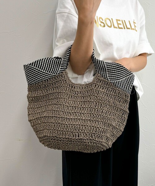 fredy emue（フレディエミュ）の「ラメテープペーパーハンドバッグ（かごバッグ・レディース・ブラウン/グレイッシュベージュ・FREE）」の7枚目の写真