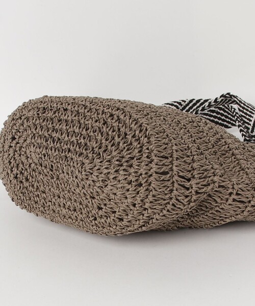 fredy emue（フレディエミュ）の「ラメテープペーパーハンドバッグ（かごバッグ・レディース・ブラウン/グレイッシュベージュ・FREE）」の11枚目の写真