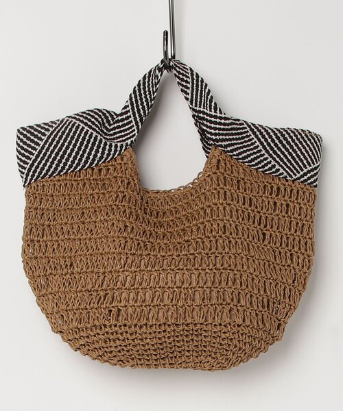 fredy emue（フレディエミュ）の「ラメテープペーパーハンドバッグ（かごバッグ・レディース・ブラウン/グレイッシュベージュ・FREE）」の13枚目の写真