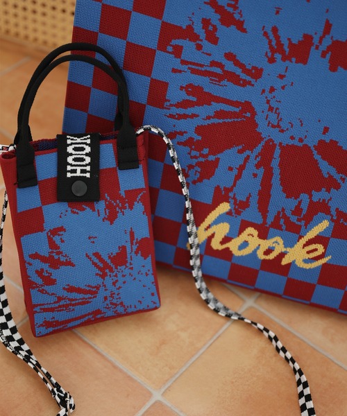 HOOK（フック）の「HOOK　-original-　ポップマーガレット総柄ミニショルダーバッグスマホバッグ（ショルダーバッグ・メンズ・イエロー/ブルー/ブラック/レッド・FREE）」の8枚目の写真
