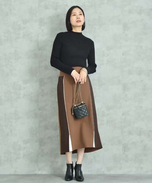 INTERPLANET(インタープラネット)の「袖口配色パール付きハイネックリブニット(ニット/セーター・レディース・レッド/ブラック/オフホワイト/グレー・FREE)」の20枚目の写真