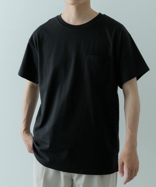 ITEMS URBANRESEARCH（アイテムズ アーバンリサーチ）の「汗染み防止 クルーネック ポケットTシャツ（Tシャツ/カットソー・メンズ・ホワイト/ブラック/グレー系その他・MEDIUM/LARGE/X-LARGE）」の3枚目の写真