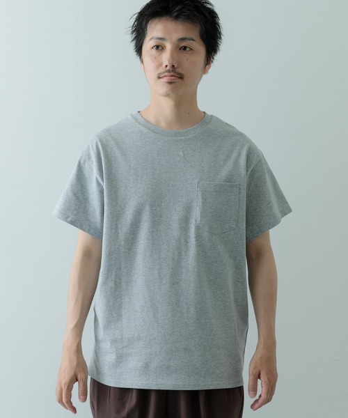 ITEMS URBANRESEARCH（アイテムズ アーバンリサーチ）の「汗染み防止 クルーネック ポケットTシャツ（Tシャツ/カットソー・メンズ・ホワイト/ブラック/グレー系その他・MEDIUM/LARGE/X-LARGE）」の7枚目の写真