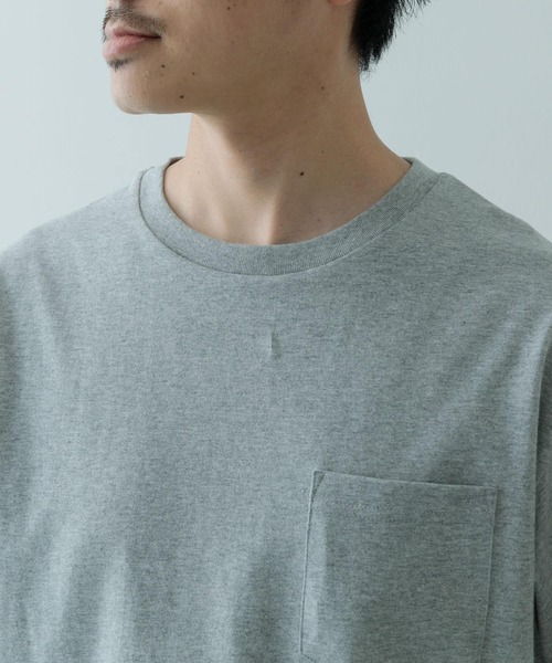 ITEMS URBANRESEARCH（アイテムズ アーバンリサーチ）の「汗染み防止 クルーネック ポケットTシャツ（Tシャツ/カットソー・メンズ・ホワイト/ブラック/グレー系その他・MEDIUM/LARGE/X-LARGE）」の10枚目の写真