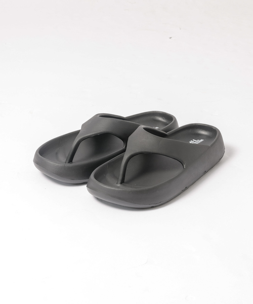 MEI(メイ)の「【WEB限定】【MEI/メイ】トングサンダル(サンダル・レディース・ベージュ/ブラック・S/M/L)」の10枚目の写真