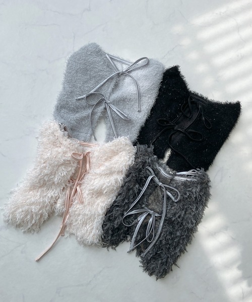 AS KNOW AS plus（アズノゥアズプラス）の「◇リボンアソートビスチェ（フェザー・ラメシャギー）（キャミソール・レディース・ライトグレー系/ブラック系/アイボリー系/グレー系・FREE）」の16枚目の写真