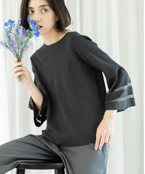 OPAQUE.CLIP（オペークドットクリップ）の「◆UV シアーフレアスリーブニット【抗ピル/洗濯機洗い可】（ニット/セーター・レディース・ライトブルー/チャコールグレー/オフホワイト/ブラック/ブラウン系・40/42/38）」の17枚目の写真