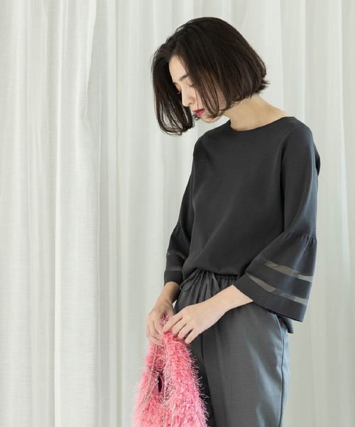 OPAQUE.CLIP（オペークドットクリップ）の「◆UV シアーフレアスリーブニット【抗ピル/洗濯機洗い可】（ニット/セーター・レディース・ライトブルー/チャコールグレー/オフホワイト/ブラック/ブラウン系・40/42/38）」の20枚目の写真