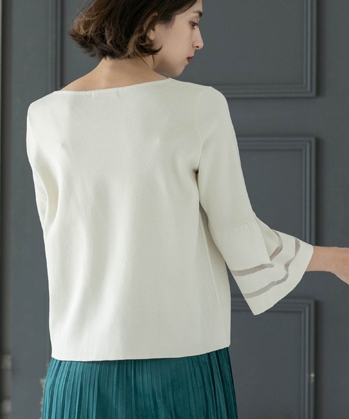 OPAQUE.CLIP（オペークドットクリップ）の「◆UV シアーフレアスリーブニット【抗ピル/洗濯機洗い可】（ニット/セーター・レディース・ライトブルー/チャコールグレー/オフホワイト/ブラック/ブラウン系・40/42/38）」の10枚目の写真